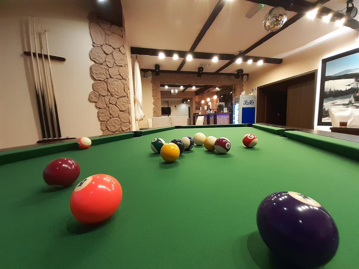 Pensjonat Zielone Wzgorze Boleslawow Stronie Slaskie Luaran gambar